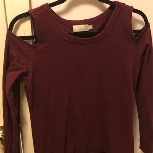 Burgundy open shoulder top!